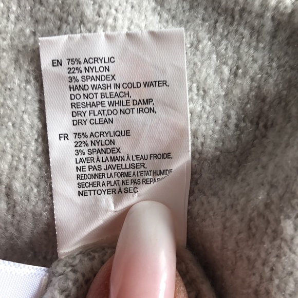 Ladies sweater - Picture 6 of 6